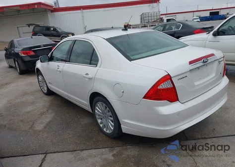 2012 Ford Fusion Hybrid from USA, damaged, VIN 3FADP0L31CR238159